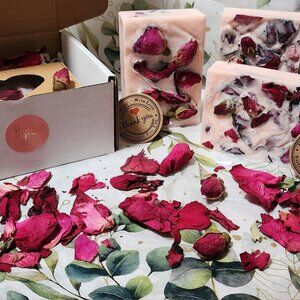Hand Crafted Soap Bar (2-Pack) Rose Scented - Gift